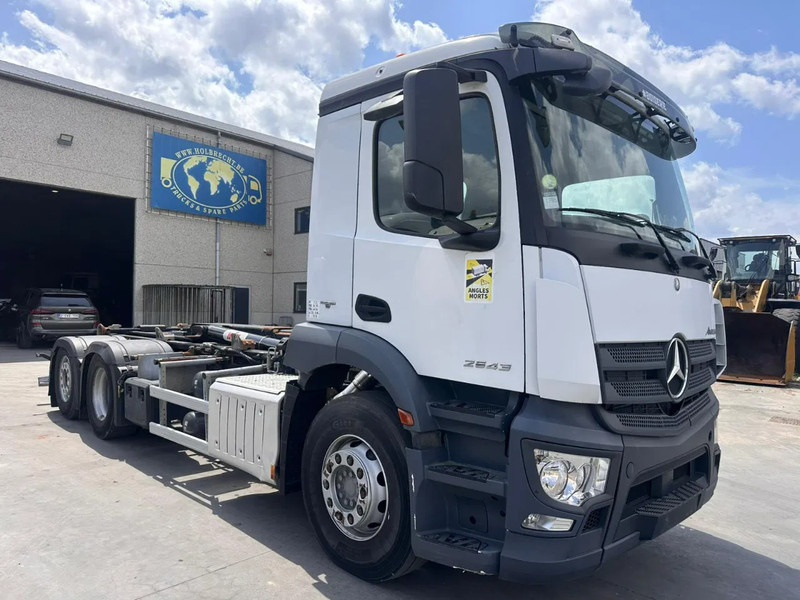 Mercedes-Benz Antos 2543 Hyva - Haakarmsysteem vrachtwagen: afbeelding 2 Mercedes-Benz Antos 2543 Hyva - Haakarmsysteem vrachtwagen: afbeelding 2