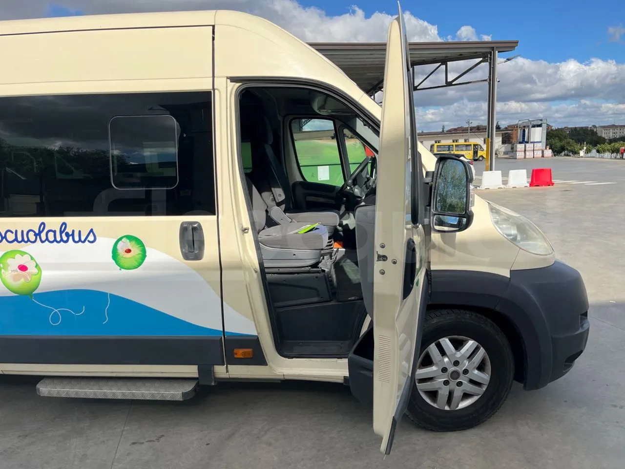 Schoolbus Fiat Ducato: afbeelding 13