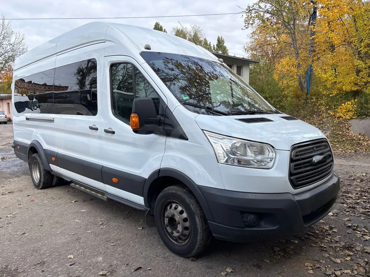 Ford Transit - Minibus, Personenvervoer: afbeelding 1 Ford Transit - Minibus, Personenvervoer: afbeelding 1