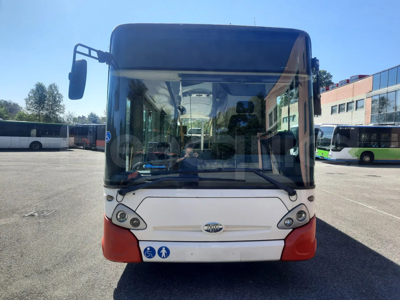 Heuliez GX127 - Stadsbus: afbeelding 2 Heuliez GX127 - Stadsbus: afbeelding 2