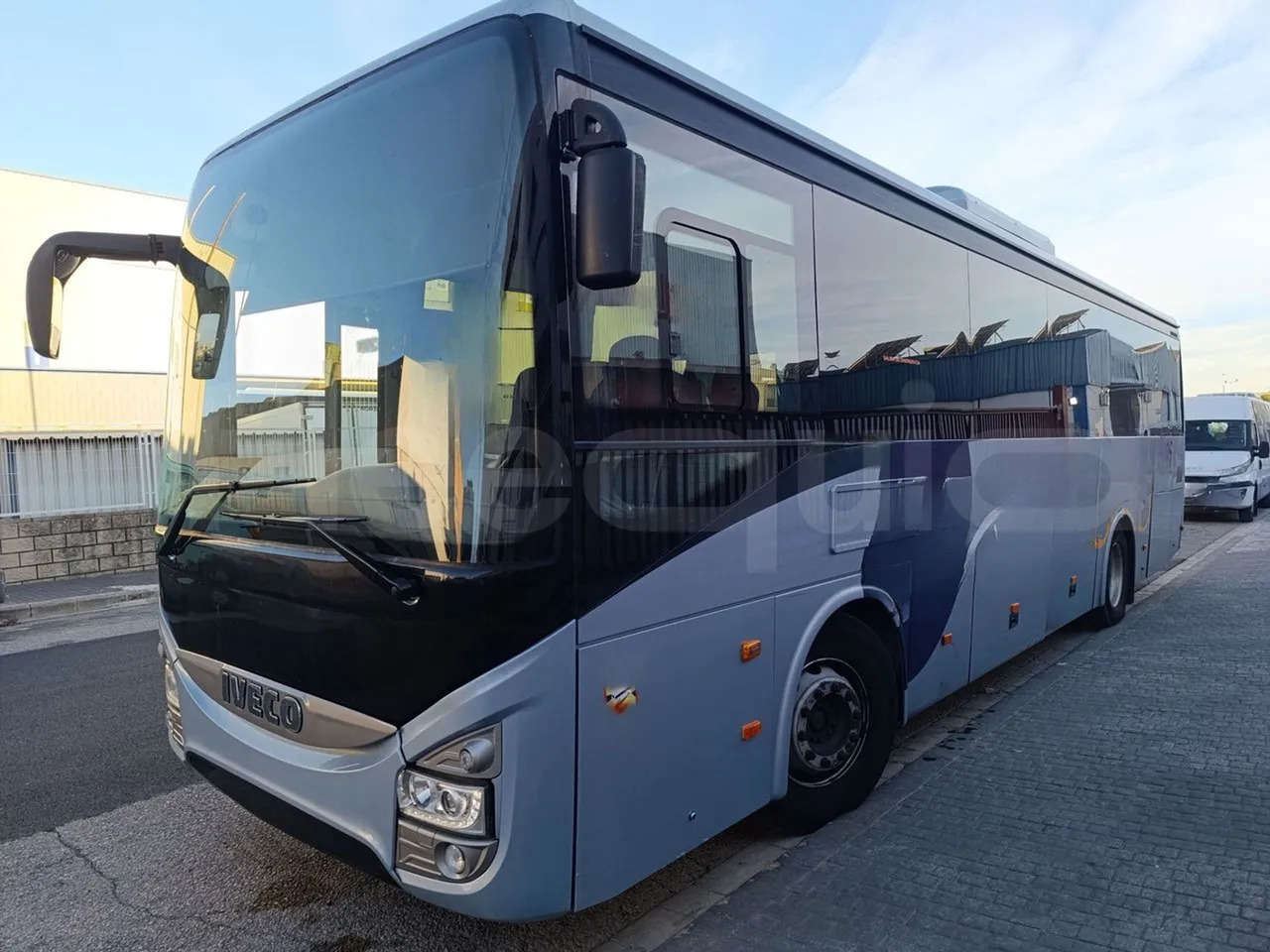 Iveco Crossway - Touringcar: afbeelding 4 Iveco Crossway - Touringcar: afbeelding 4