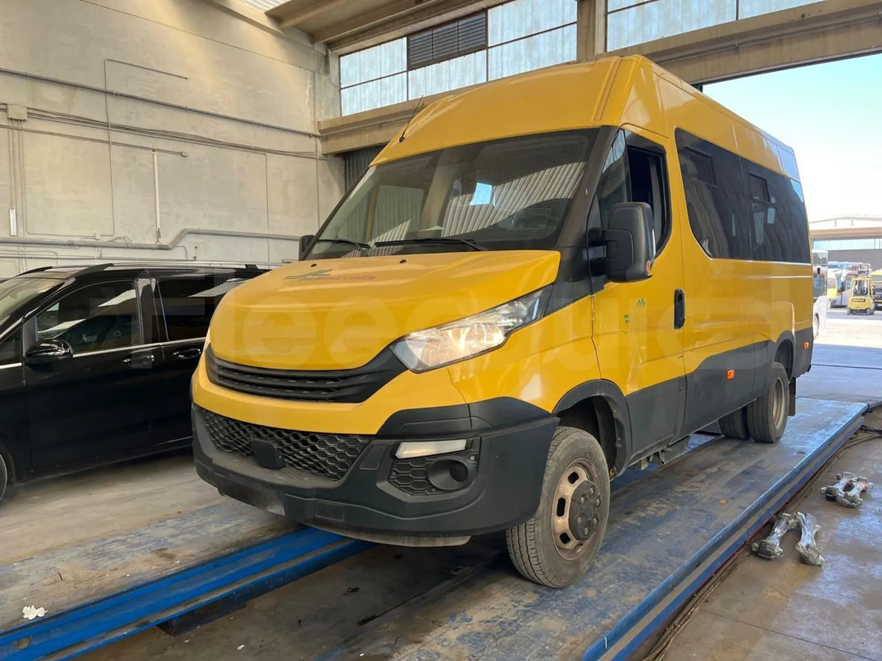 Iveco Daily - Schoolbus: afbeelding 4 Iveco Daily - Schoolbus: afbeelding 4