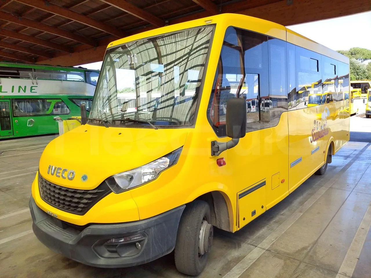 Iveco Indcar - Schoolbus: afbeelding 3 Iveco Indcar - Schoolbus: afbeelding 3