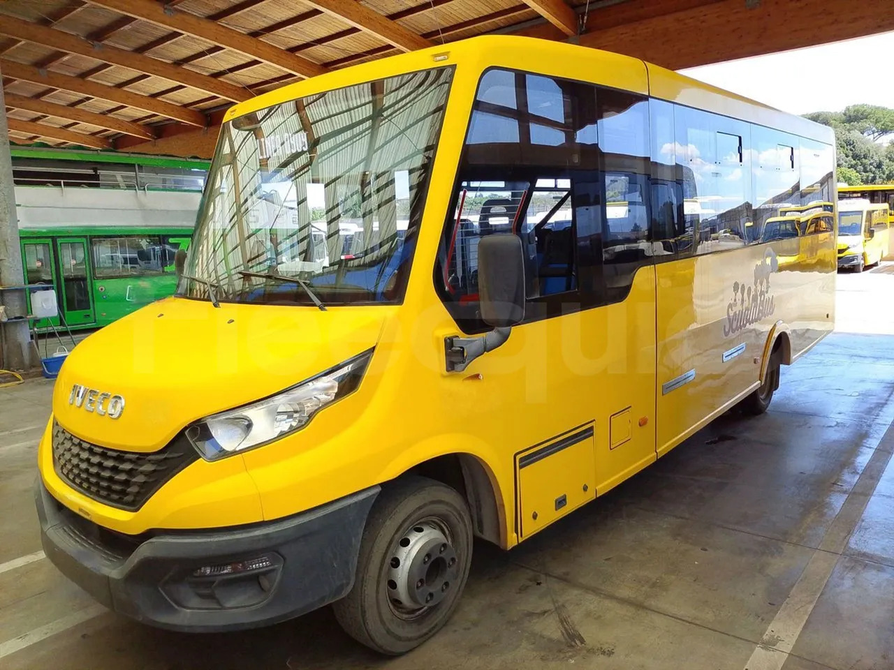 Iveco Indcar - Schoolbus: afbeelding 4 Iveco Indcar - Schoolbus: afbeelding 4