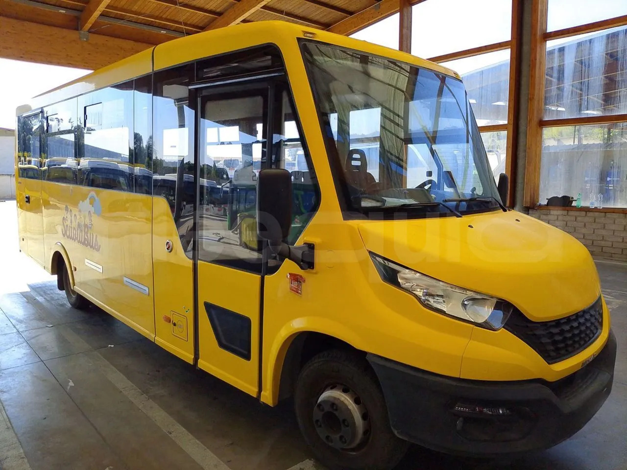 Iveco Indcar - Schoolbus: afbeelding 1 Iveco Indcar - Schoolbus: afbeelding 1
