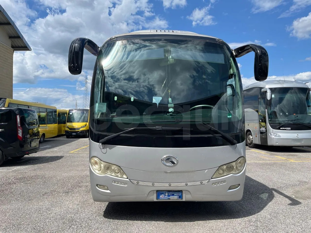 King Long XMQ6996 - Touringcar: afbeelding 2 King Long XMQ6996 - Touringcar: afbeelding 2