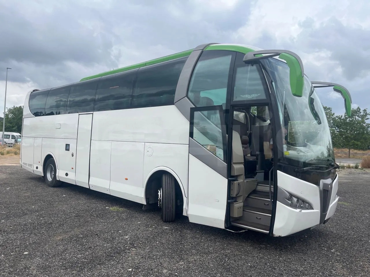 Man TITANIUM - Touringcar: afbeelding 1 Man TITANIUM - Touringcar: afbeelding 1