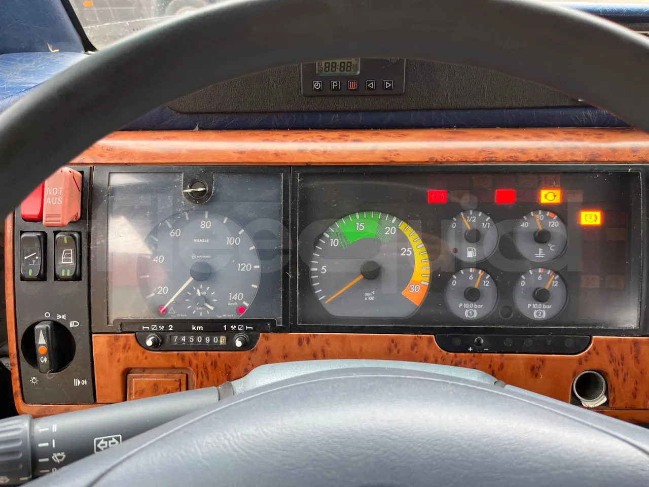 Mercedes-Benz Beluga - Touringcar: afbeelding 3 Mercedes-Benz Beluga - Touringcar: afbeelding 3