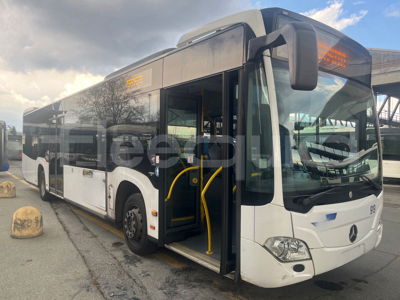 Mercedes-Benz Citaro - Stadsbus: afbeelding 1 Mercedes-Benz Citaro - Stadsbus: afbeelding 1