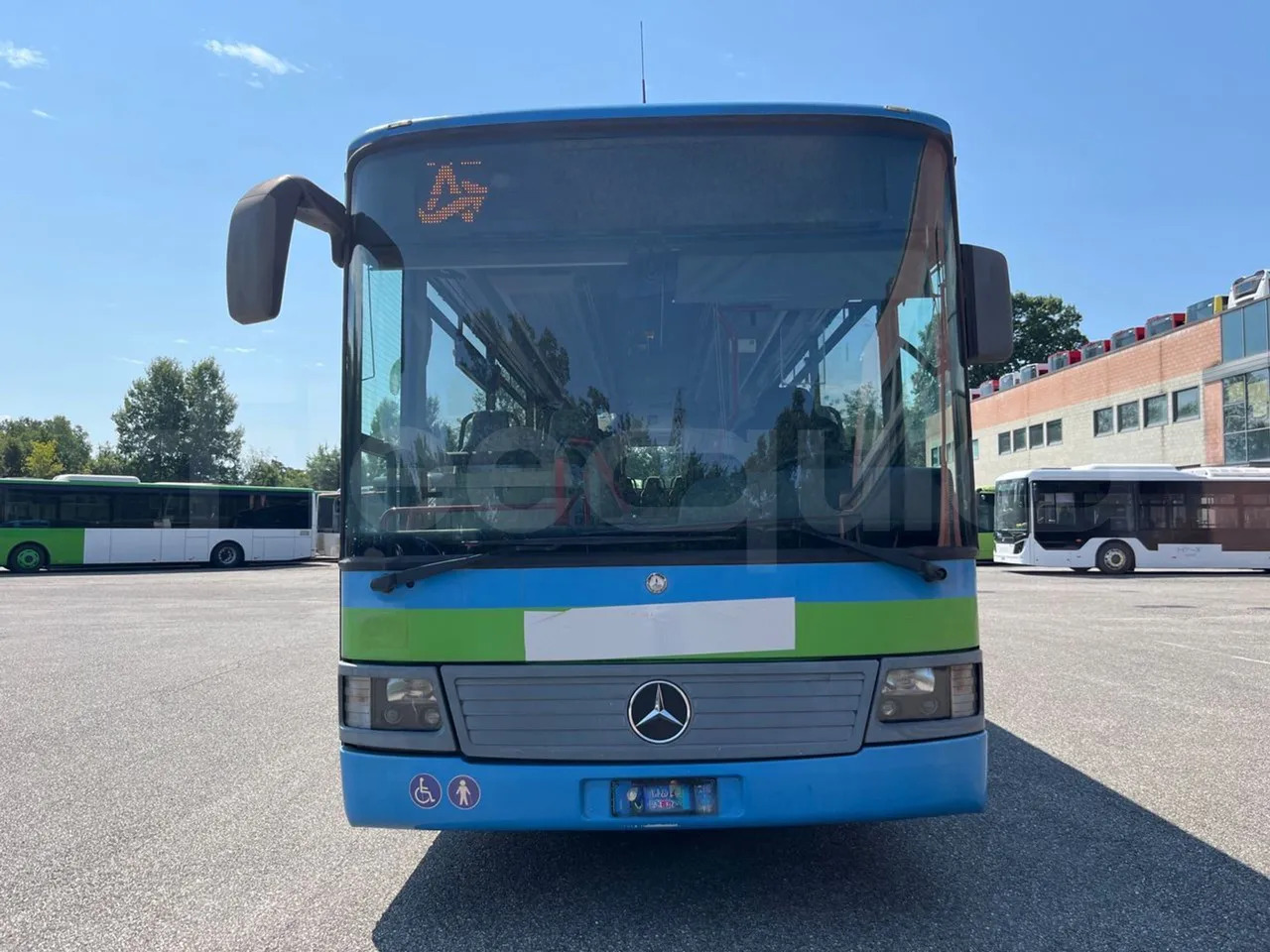 Mercedes-Benz Integro - Stadsbus: afbeelding 2 Mercedes-Benz Integro - Stadsbus: afbeelding 2