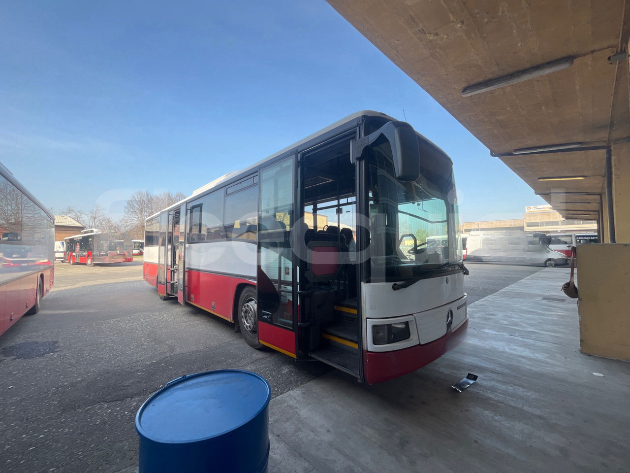 Mercedes-Benz Integro - Streekbus: afbeelding 1 Mercedes-Benz Integro - Streekbus: afbeelding 1