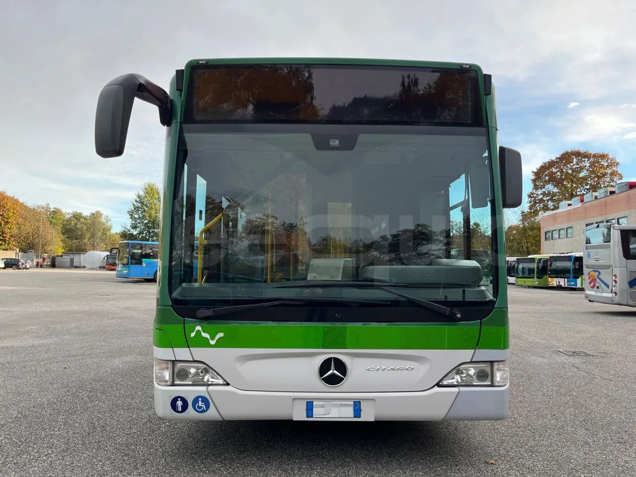 Mercedes-Benz O 530 - Stadsbus: afbeelding 2 Mercedes-Benz O 530 - Stadsbus: afbeelding 2