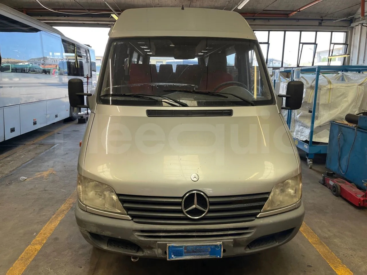Mercedes-Benz Sprinter - Minibus, Personenvervoer: afbeelding 2 Mercedes-Benz Sprinter - Minibus, Personenvervoer: afbeelding 2