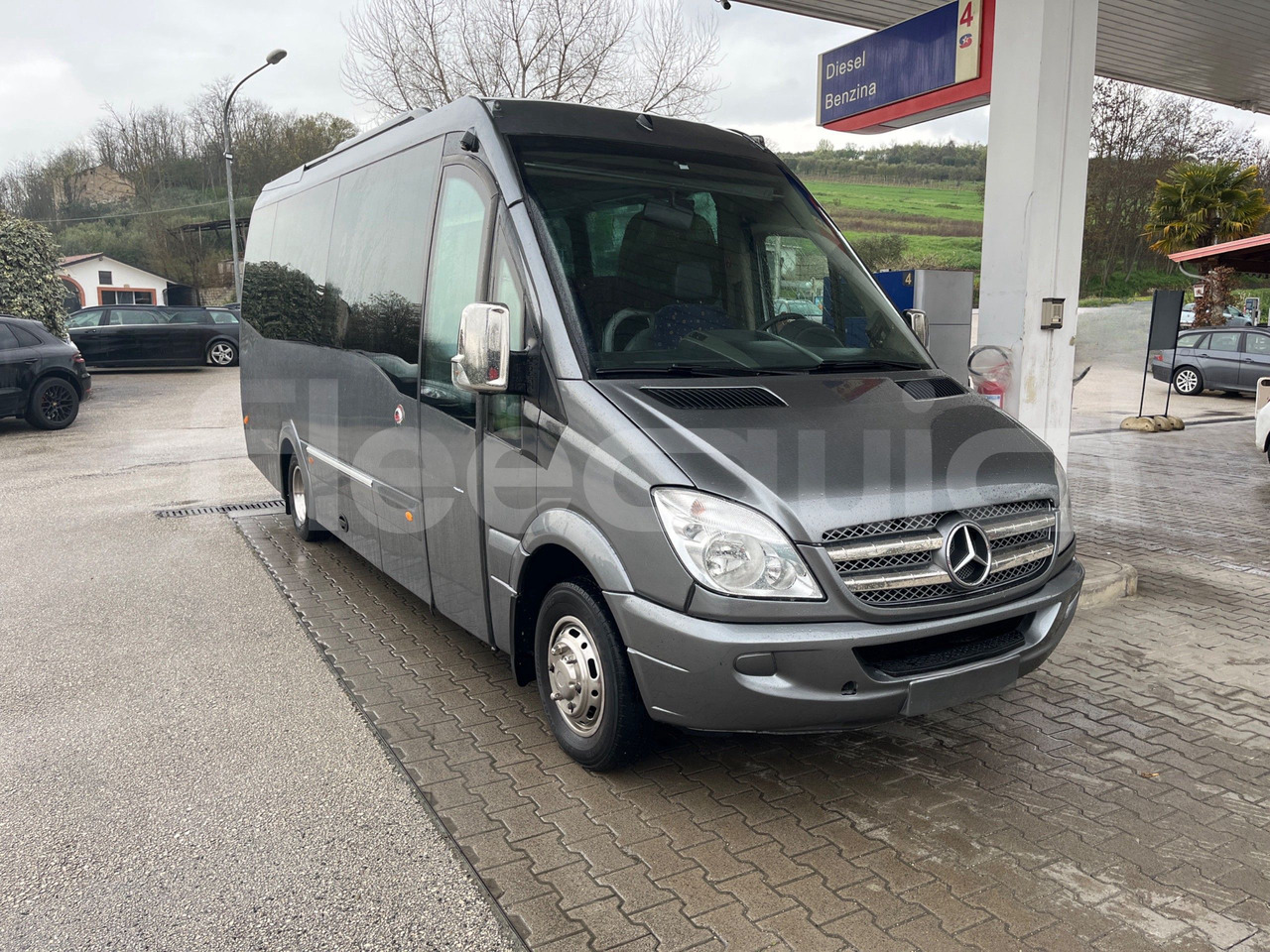 Mercedes-Benz Sprinter - Minibus, Personenvervoer: afbeelding 1 Mercedes-Benz Sprinter - Minibus, Personenvervoer: afbeelding 1