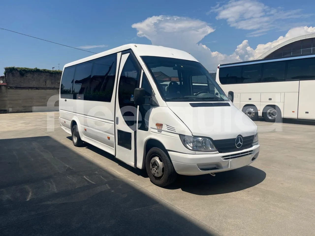 Mercedes-Benz Sprinter - Minibus, Personenvervoer: afbeelding 1 Mercedes-Benz Sprinter - Minibus, Personenvervoer: afbeelding 1
