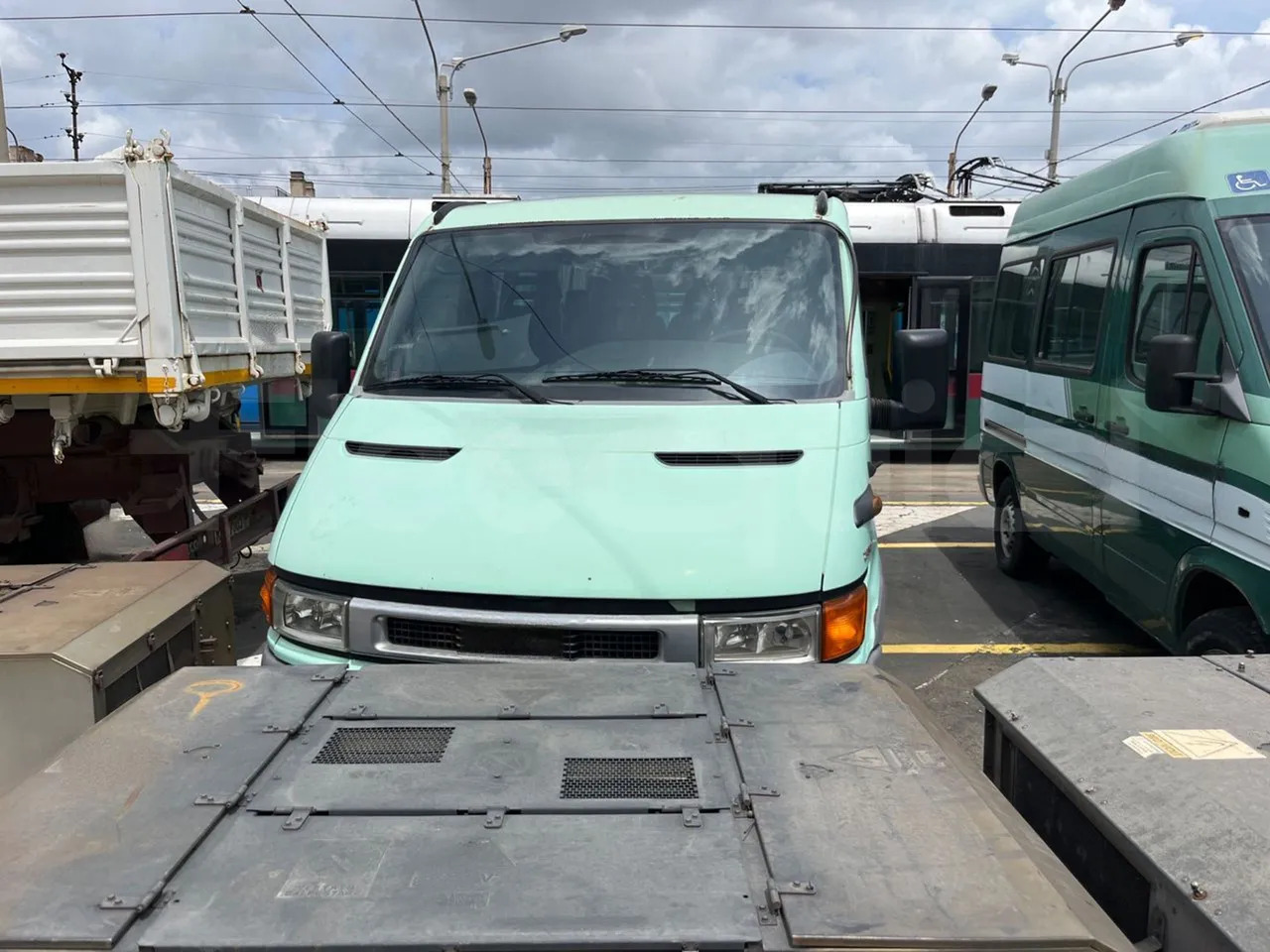 N.2Iveco Daily - Minibus, Personenvervoer: afbeelding 2 N.2Iveco Daily - Minibus, Personenvervoer: afbeelding 2