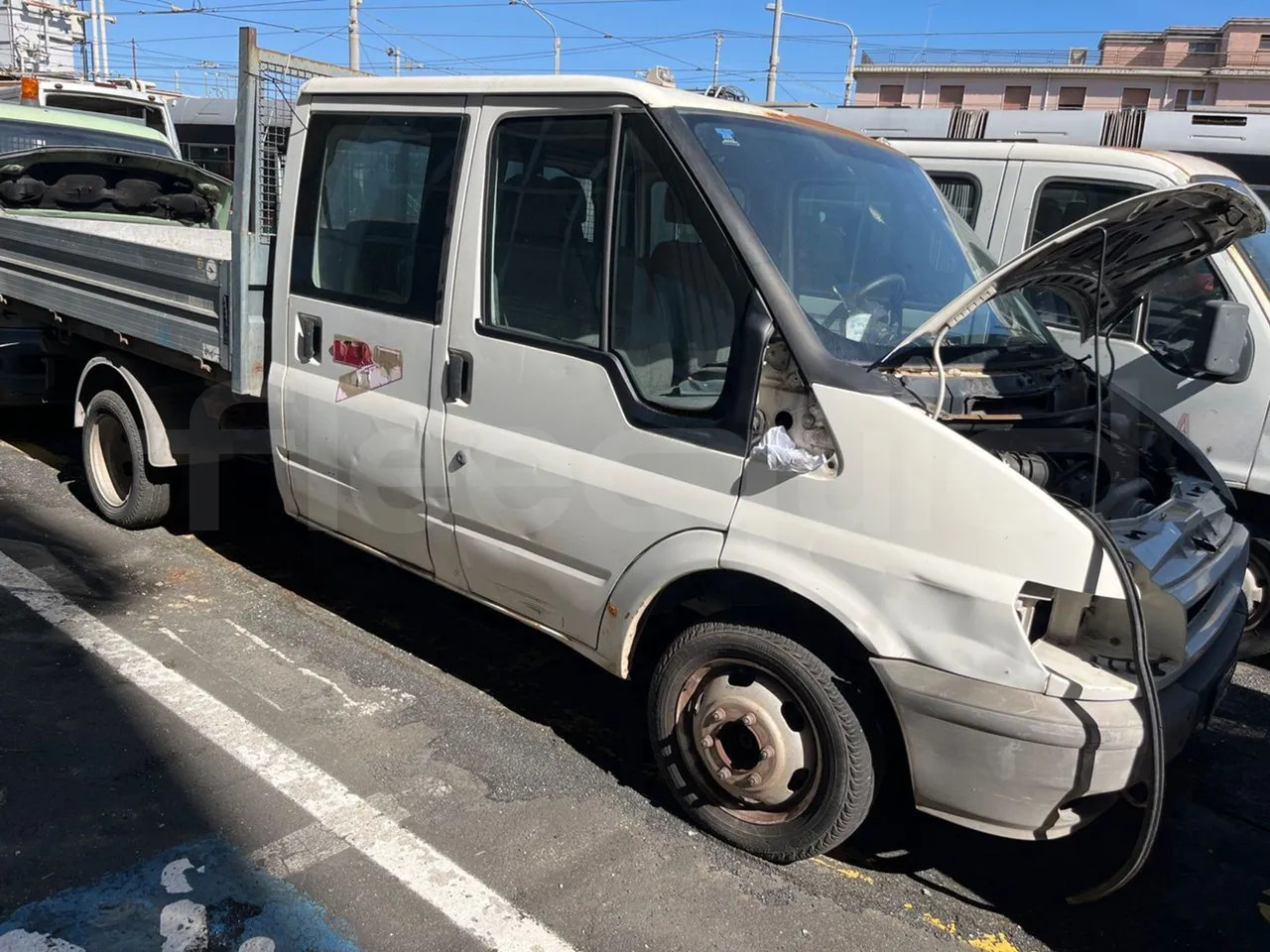 N. 4 Ford Transit - Minibus, Personenvervoer: afbeelding 1 N. 4 Ford Transit - Minibus, Personenvervoer: afbeelding 1