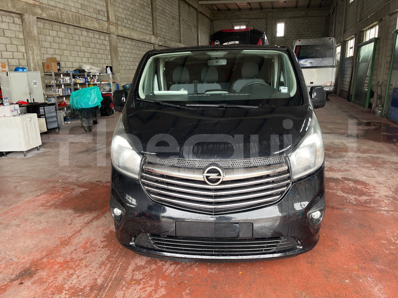 Opel Vivaro - B - Minibus, Personenvervoer: afbeelding 2 Opel Vivaro - B - Minibus, Personenvervoer: afbeelding 2