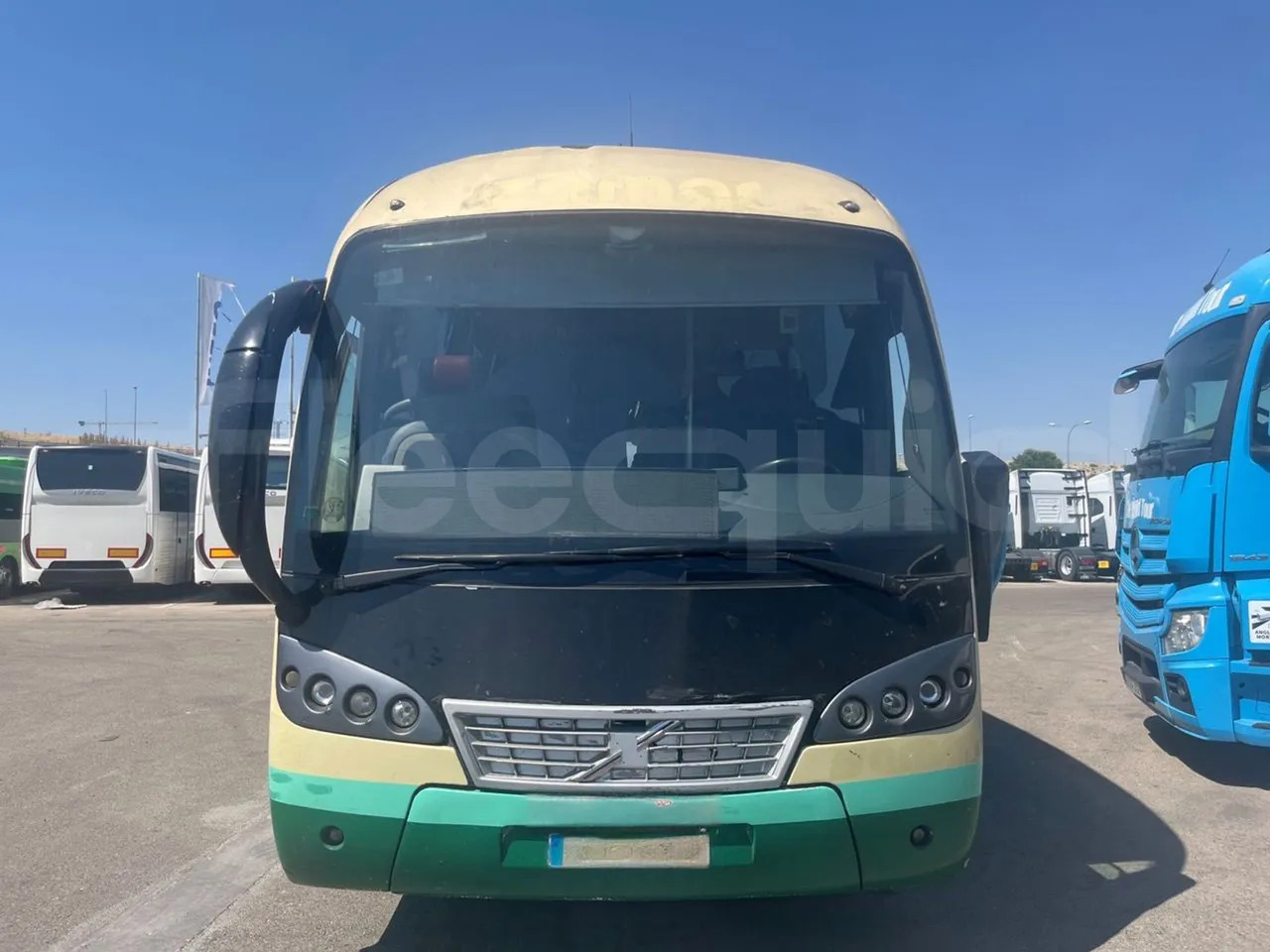 Volvo B12B - Touringcar: afbeelding 1 Volvo B12B - Touringcar: afbeelding 1