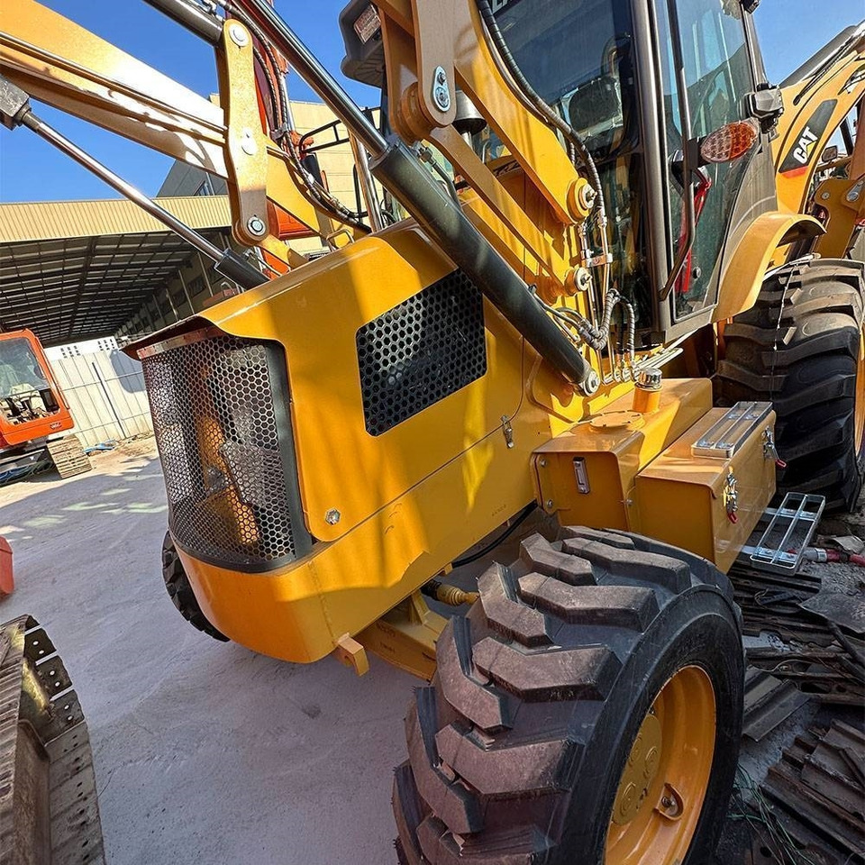 CAT 420 F - Graaflaadmachine: afbeelding 4 CAT 420 F - Graaflaadmachine: afbeelding 4