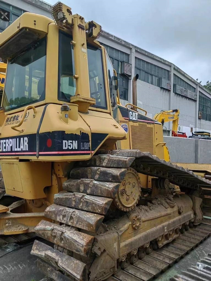 CAT D5N - Bulldozer: afbeelding 3 CAT D5N - Bulldozer: afbeelding 3