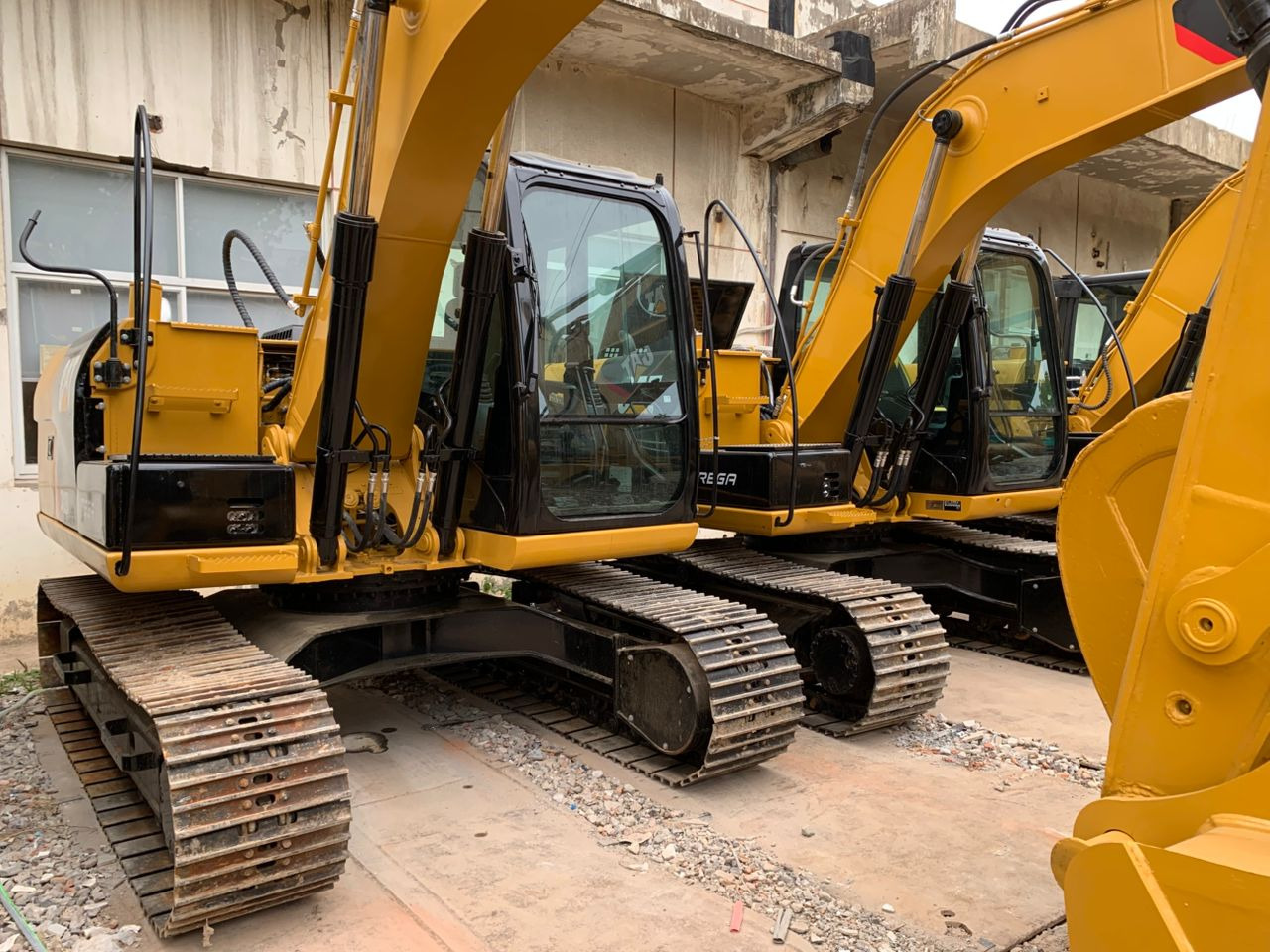 CATERPILLAR 312D2GC - Rupsgraafmachine: afbeelding 1 CATERPILLAR 312D2GC - Rupsgraafmachine: afbeelding 1