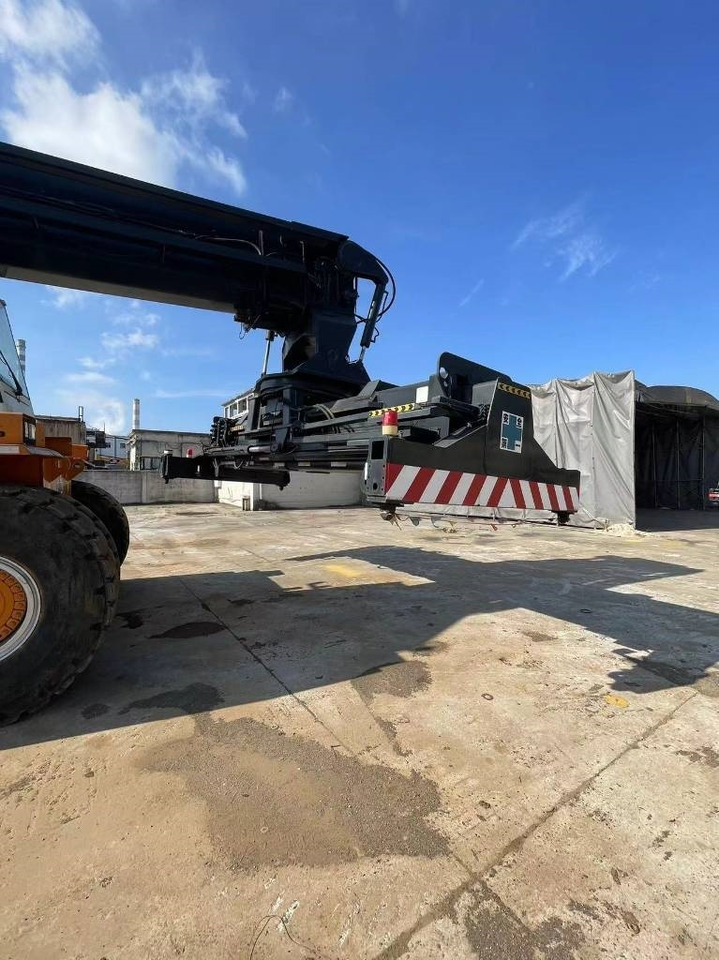 CVS Ferrari F 278 - Reach stacker: afbeelding 3 CVS Ferrari F 278 - Reach stacker: afbeelding 3