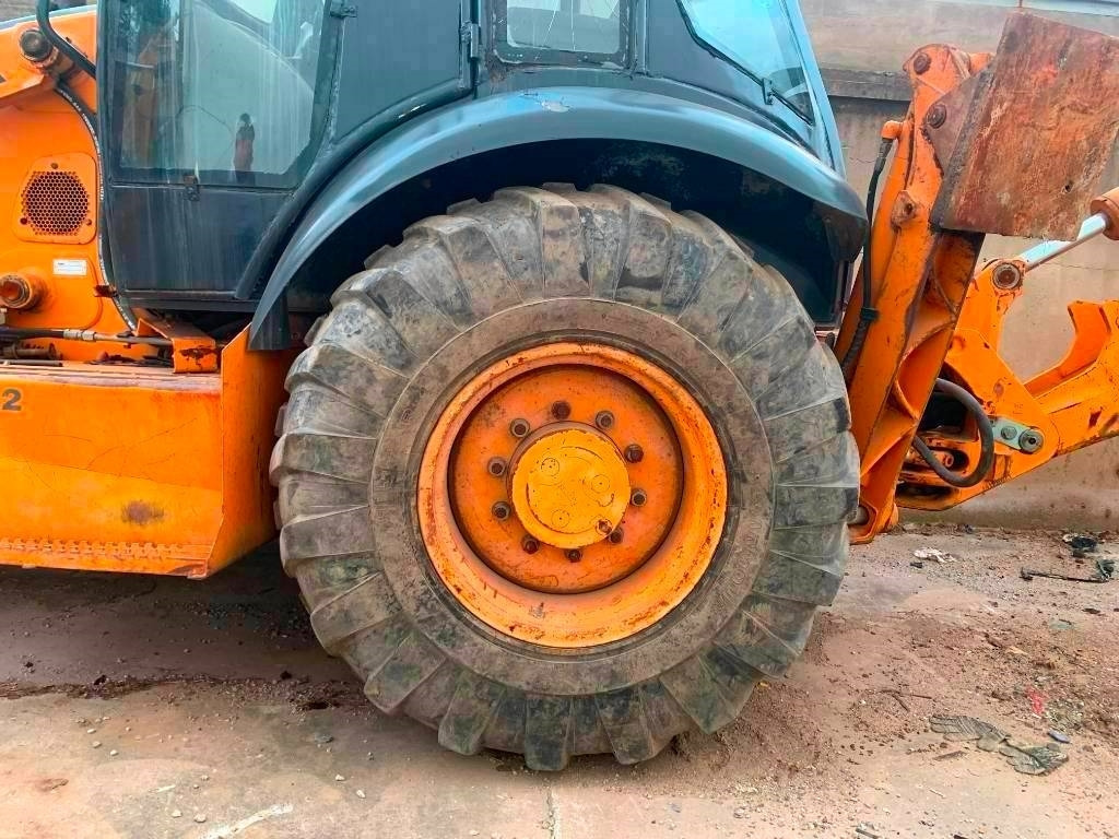 Case 580 M - Graaflaadmachine: afbeelding 2 Case 580 M - Graaflaadmachine: afbeelding 2