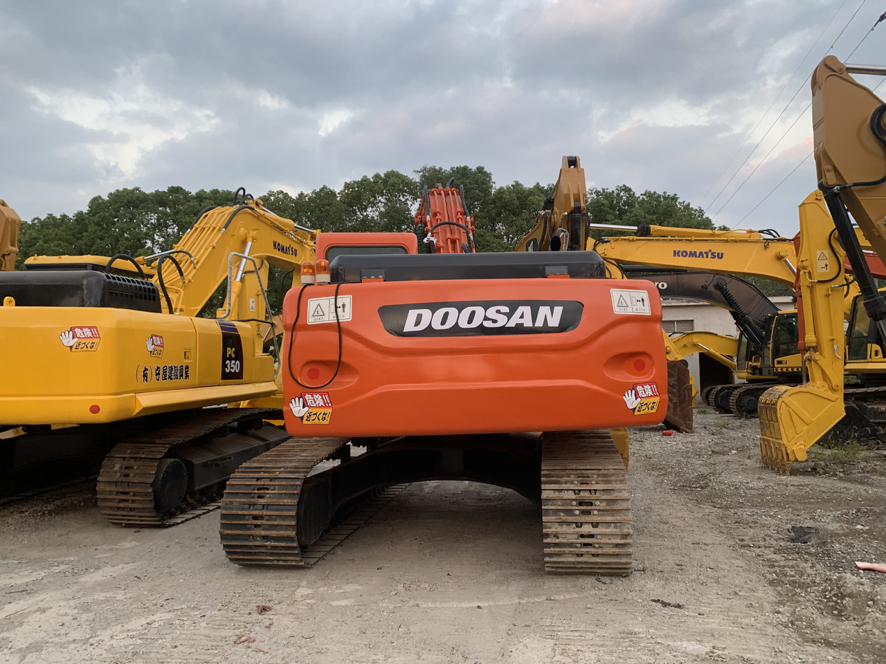 DOOSAN DX225LC - Mobiele graafmachine: afbeelding 1 DOOSAN DX225LC - Mobiele graafmachine: afbeelding 1