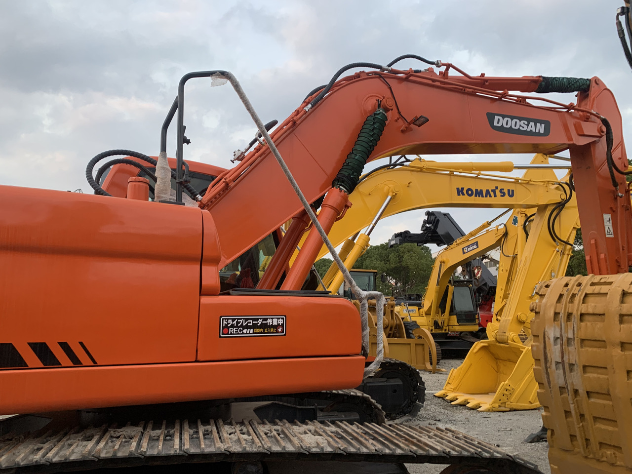 DOOSAN DX225LC - Mobiele graafmachine: afbeelding 1 DOOSAN DX225LC - Mobiele graafmachine: afbeelding 1