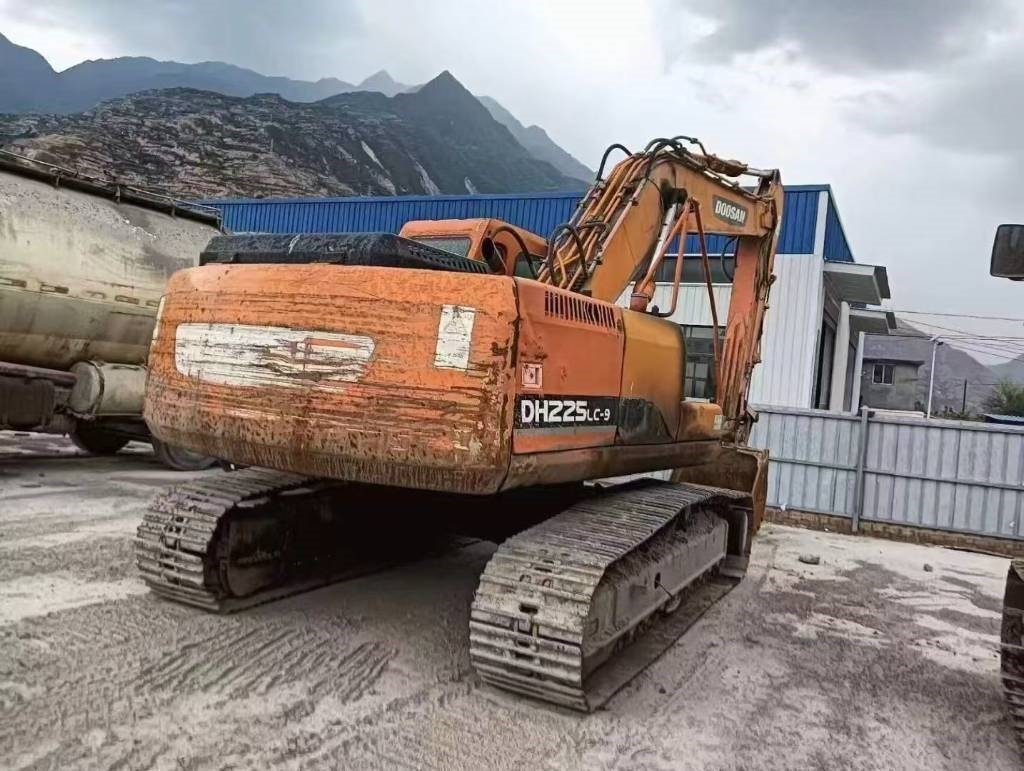 Doosan DX 225 DH225LC-9 - Rupsgraafmachine: afbeelding 4 Doosan DX 225 DH225LC-9 - Rupsgraafmachine: afbeelding 4