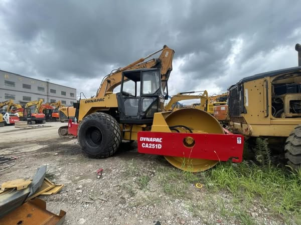 Dynapac Dynapac CA251D HASH - Asfaltwals: afbeelding 1 Dynapac Dynapac CA251D HASH - Asfaltwals: afbeelding 1