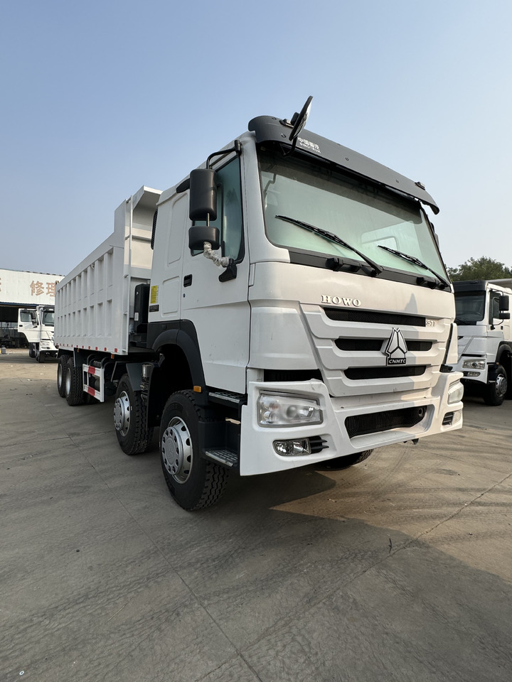 HOWO 8x4 - Kiepwagen: afbeelding 2 HOWO 8x4 - Kiepwagen: afbeelding 2