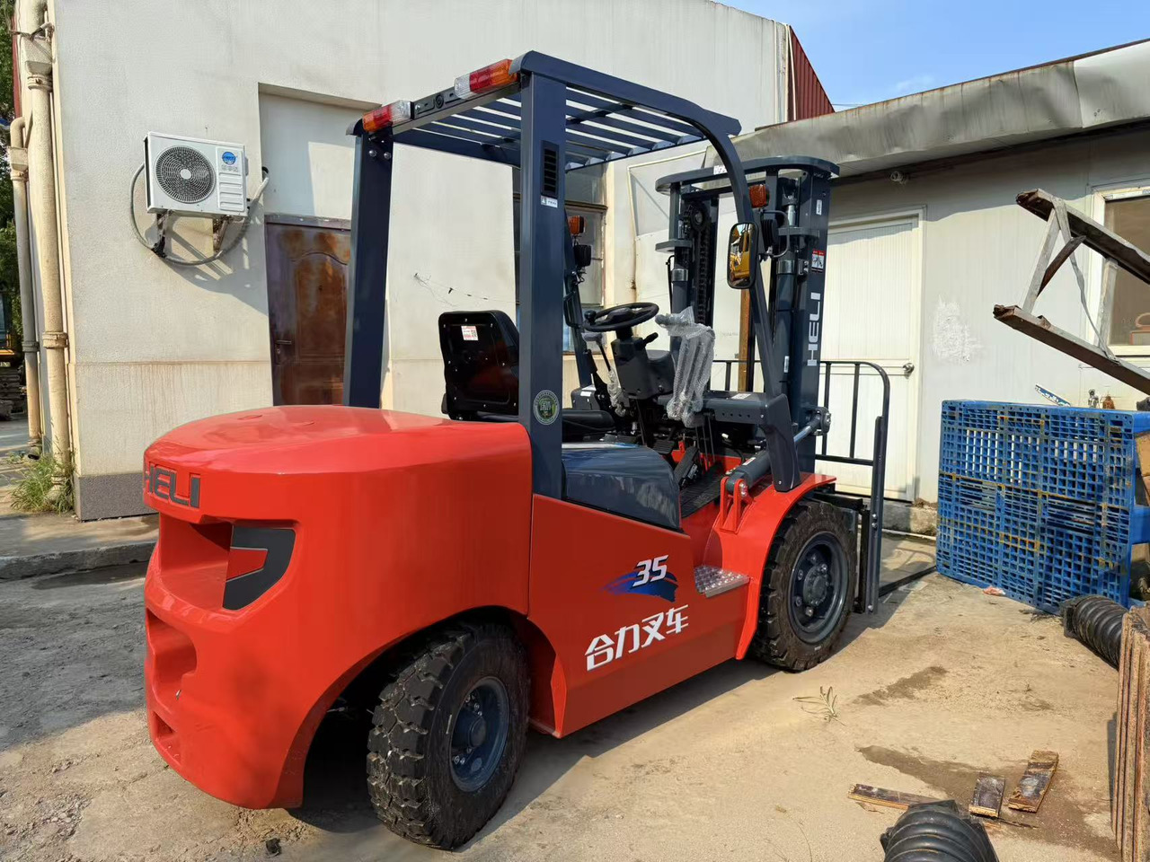 Heli CPC35 - Diesel heftruck: afbeelding 5 Heli CPC35 - Diesel heftruck: afbeelding 5