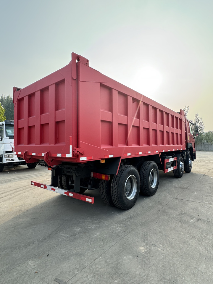 Howo 8x4 - Kiepwagen: afbeelding 3 Howo 8x4 - Kiepwagen: afbeelding 3