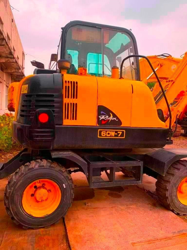 Hyundai Robex 60 W-7  - Mobiele graafmachine: afbeelding 3 Hyundai Robex 60 W-7  - Mobiele graafmachine: afbeelding 3