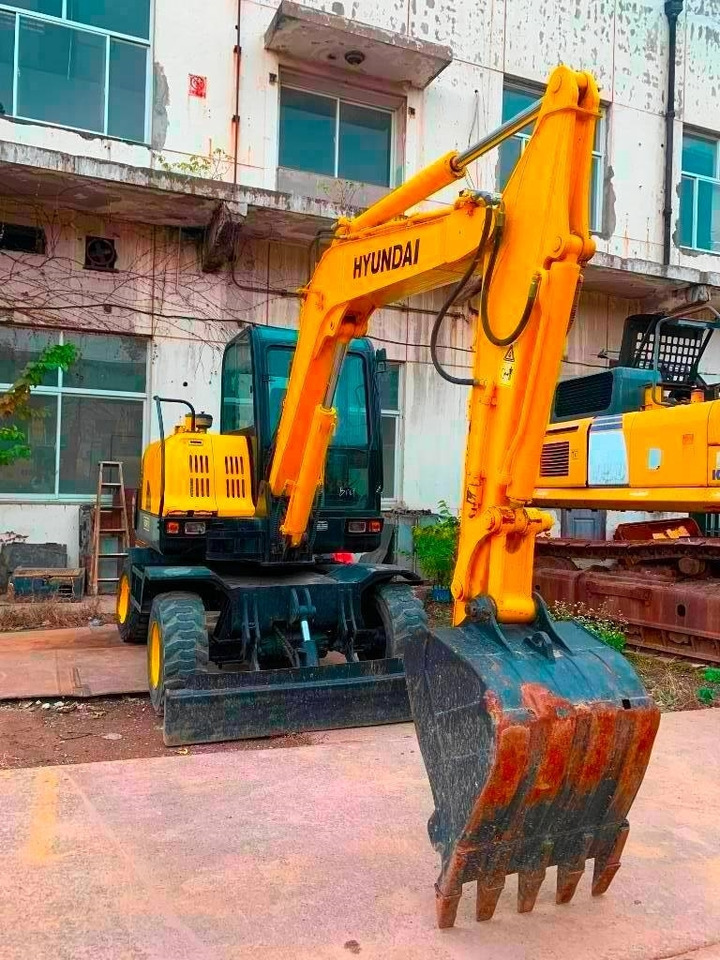 Hyundai Robex 60 W-7  - Mobiele graafmachine: afbeelding 2 Hyundai Robex 60 W-7  - Mobiele graafmachine: afbeelding 2