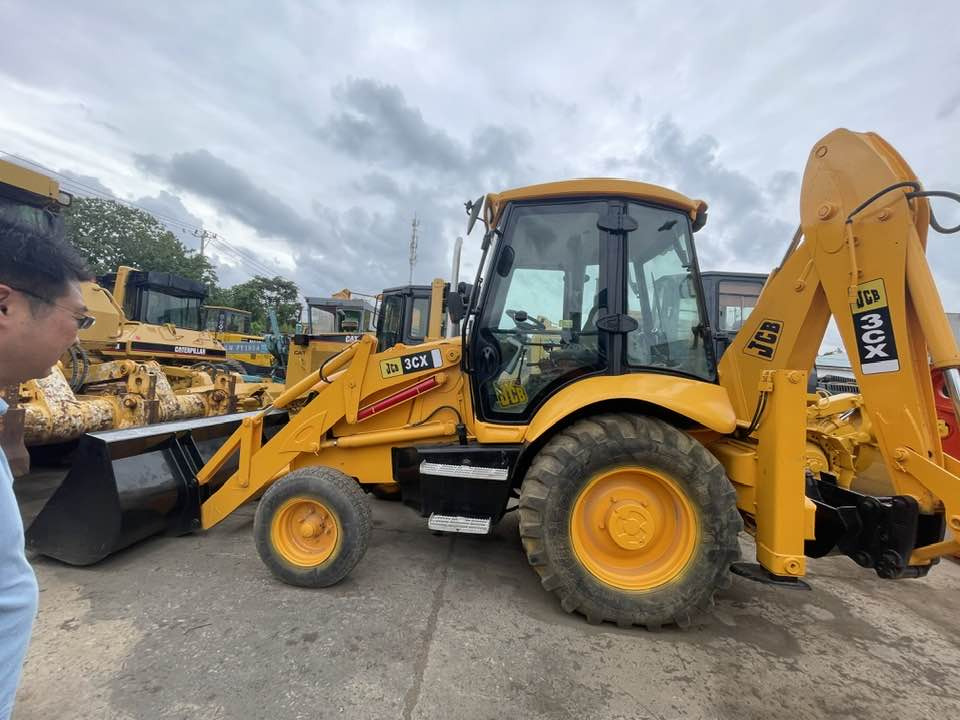 JCB 3CX - Graaflaadmachine: afbeelding 1 JCB 3CX - Graaflaadmachine: afbeelding 1