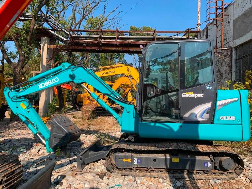 Kobelco SK 60 - Rupsgraafmachine: afbeelding 2 Kobelco SK 60 - Rupsgraafmachine: afbeelding 2