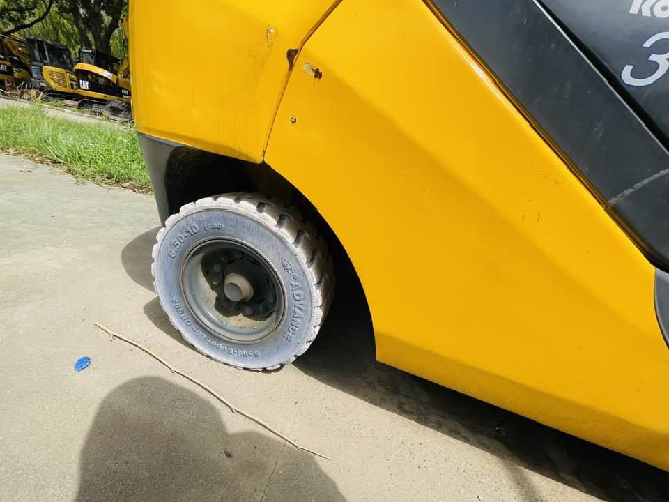 Komatsu 30 series - LPG heftruck: afbeelding 2 Komatsu 30 series - LPG heftruck: afbeelding 2