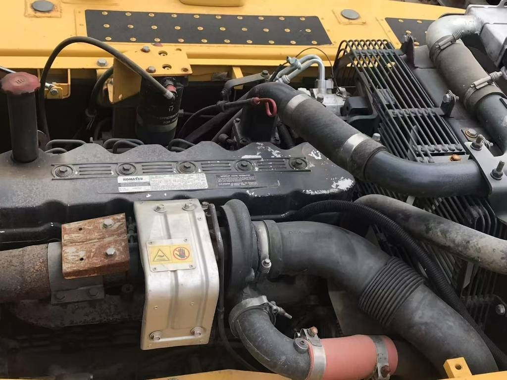 Komatsu PC 200-8 - Rupsgraafmachine: afbeelding 5 Komatsu PC 200-8 - Rupsgraafmachine: afbeelding 5