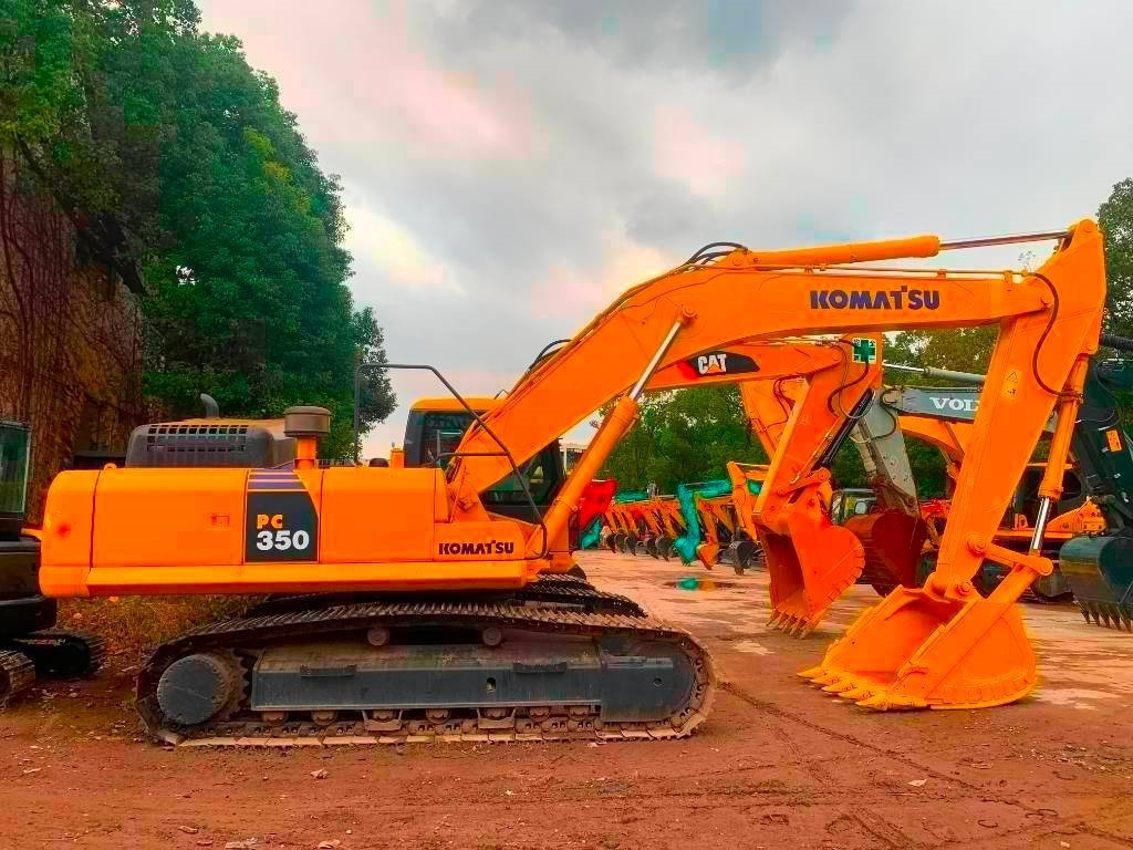 Komatsu PC 350-7 - Rupsgraafmachine: afbeelding 1 Komatsu PC 350-7 - Rupsgraafmachine: afbeelding 1