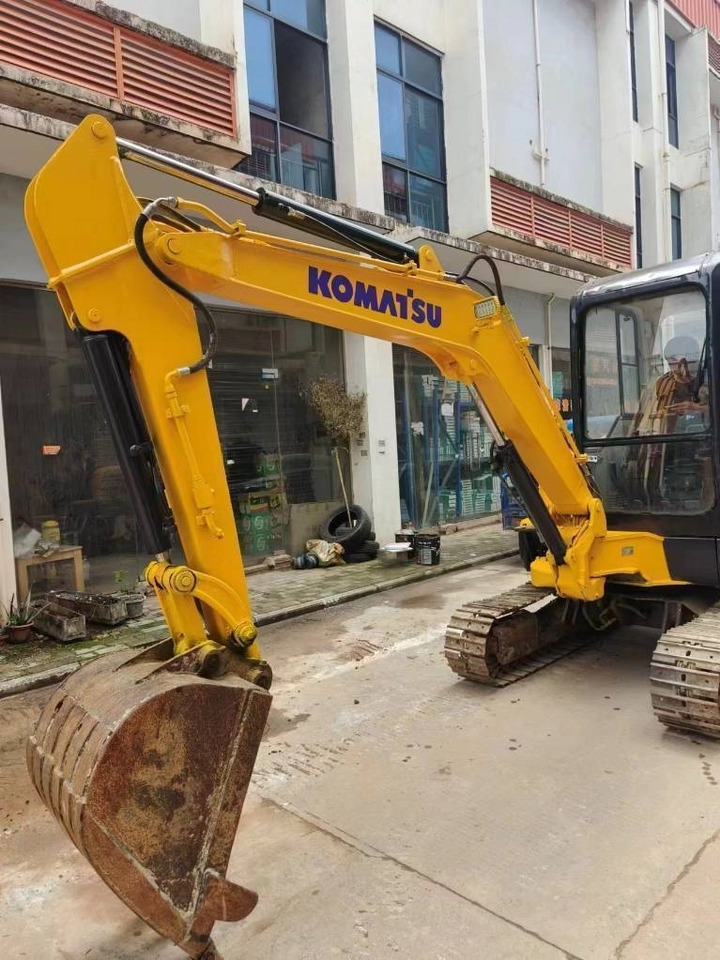 Komatsu PC 35MR-8 - Minigraafmachine: afbeelding 4 Komatsu PC 35MR-8 - Minigraafmachine: afbeelding 4