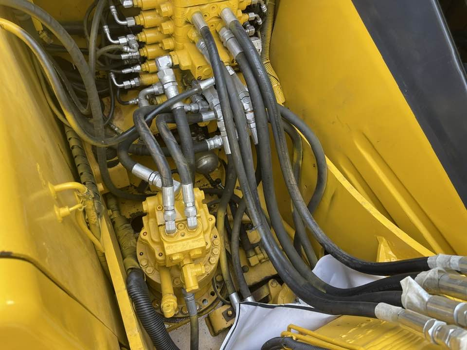 Komatsu PC130 - Minigraafmachine: afbeelding 2 Komatsu PC130 - Minigraafmachine: afbeelding 2
