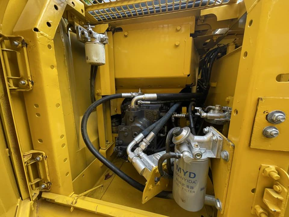 Komatsu PC130 - Minigraafmachine: afbeelding 4 Komatsu PC130 - Minigraafmachine: afbeelding 4