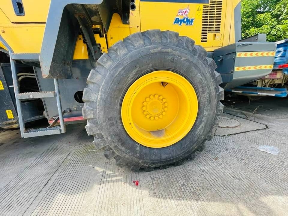 Komatsu wa 320 - Wiellader: afbeelding 3 Komatsu wa 320 - Wiellader: afbeelding 3