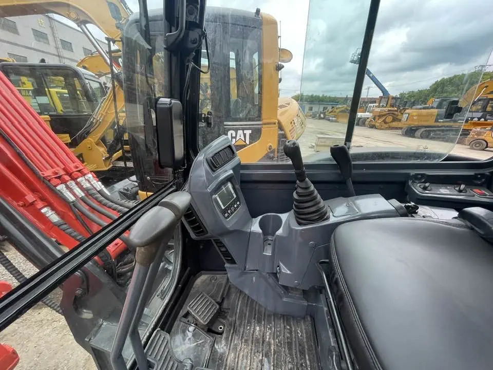 Kubota KX165-5 - Minigraafmachine: afbeelding 4 Kubota KX165-5 - Minigraafmachine: afbeelding 4