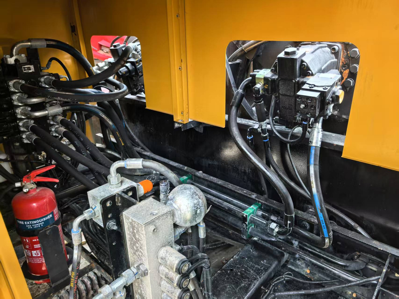 SANY SCC1000A-6 - Rupskraan: afbeelding 3 SANY SCC1000A-6 - Rupskraan: afbeelding 3