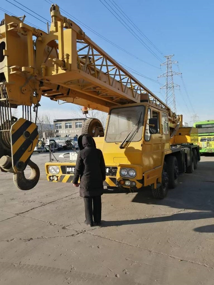 Tadano TL 300 E - Mobiele kraan: afbeelding 1 Tadano TL 300 E - Mobiele kraan: afbeelding 1