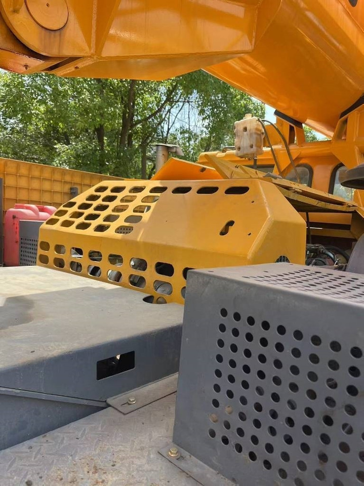 XCMG QY70K-II - Alle terrein kraan: afbeelding 4 XCMG QY70K-II - Alle terrein kraan: afbeelding 4